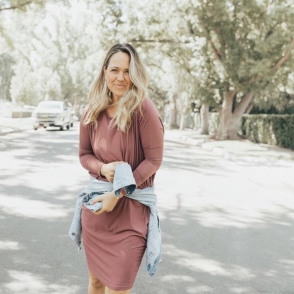 Carly Jean Los Angeles Everyday Dress. Size small. - Picture 4 of 4